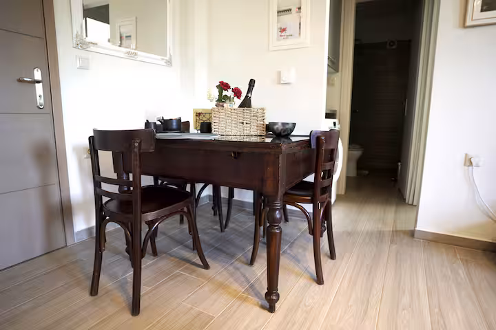 Ibiscus Boutique Apartment — photograph 24