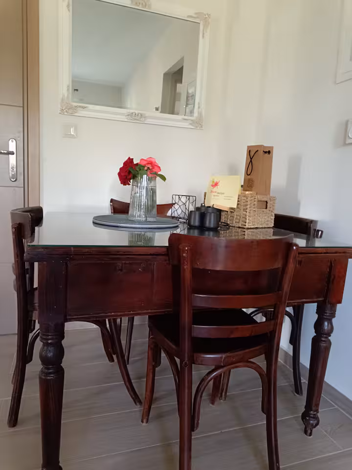 Ibiscus Boutique Apartment — photograph 26