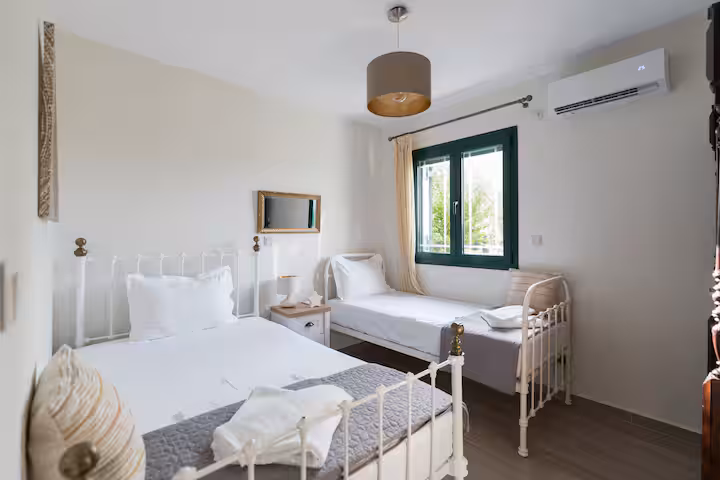 Ibiscus Boutique Apartment — photograph 12